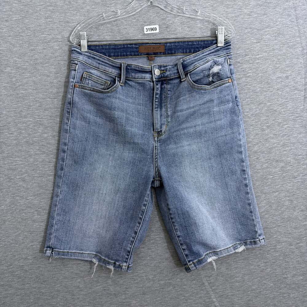 Judy Blue Women's Size XL Blue Stretch Denim 9" Inseam Bermuda Shorts